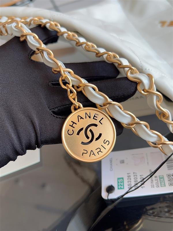 2026127215213150 630